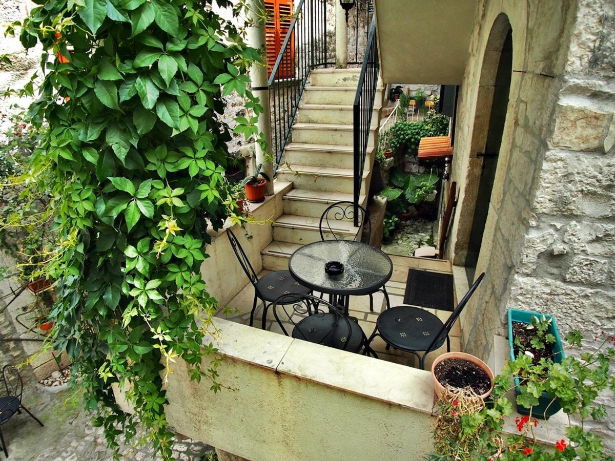 Rooms & Studio Stipcic Trogir Exterior photo