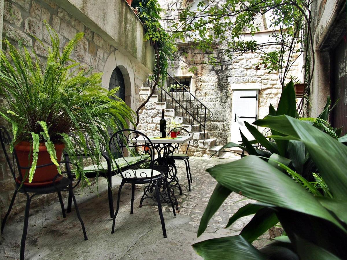 Rooms & Studio Stipcic Trogir Exterior photo