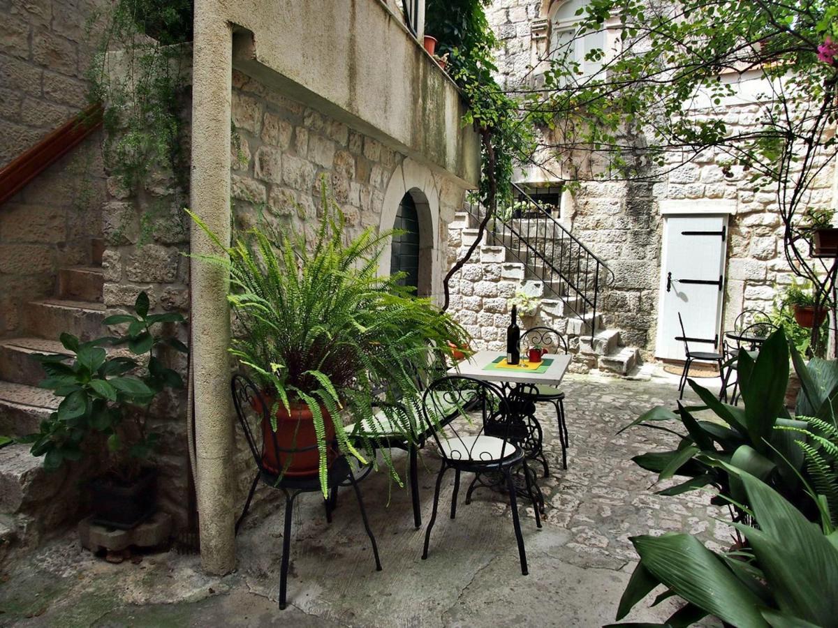 Rooms & Studio Stipcic Trogir Exterior photo