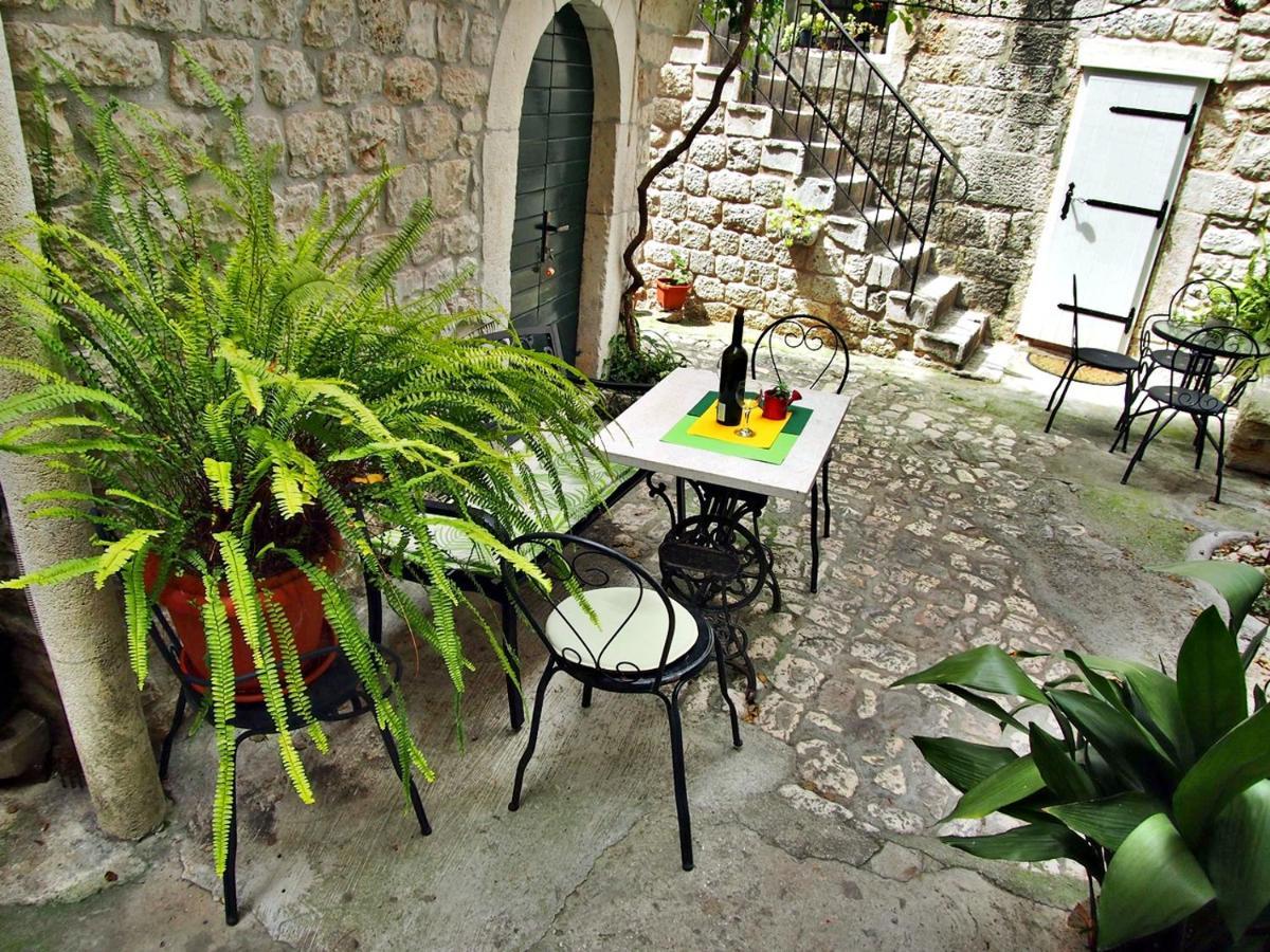 Rooms & Studio Stipcic Trogir Exterior photo